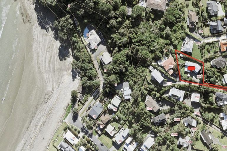 Photo of property in 1114 Whangaparaoa Road, Tindalls Beach, Whangaparaoa, 0930