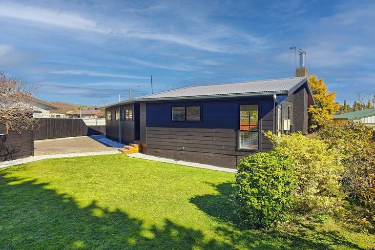 Photo of property in 3 Breadalbane Road, Havelock North, 4130