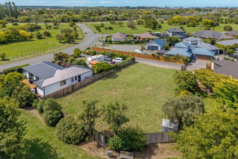 Photo of property in 20 Mervyn Drive, Avondale, Christchurch, 8061