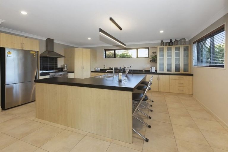 Photo of property in 15 Sandalwood Place, Waimairi Beach, Christchurch, 8083