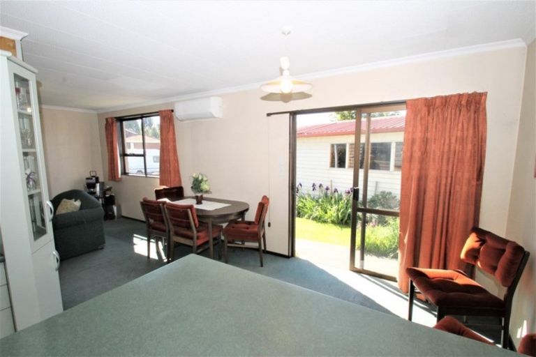 Photo of property in 26 Cedar Crescent, Mosgiel, 9024
