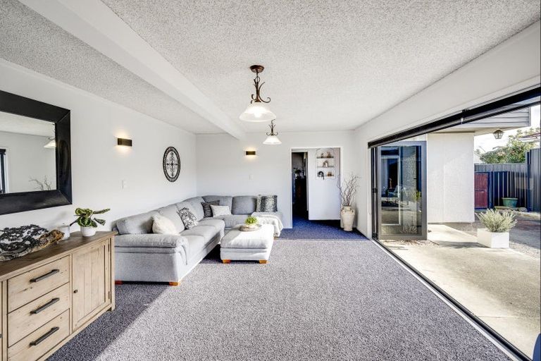 Photo of property in 30 Durham Avenue, Tamatea, Napier, 4112