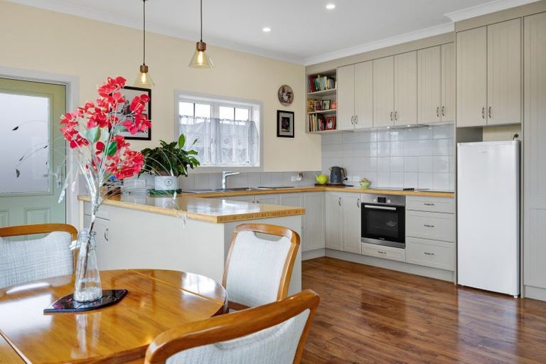 Photo of property in 7 Biron Place, Stratford, 4332