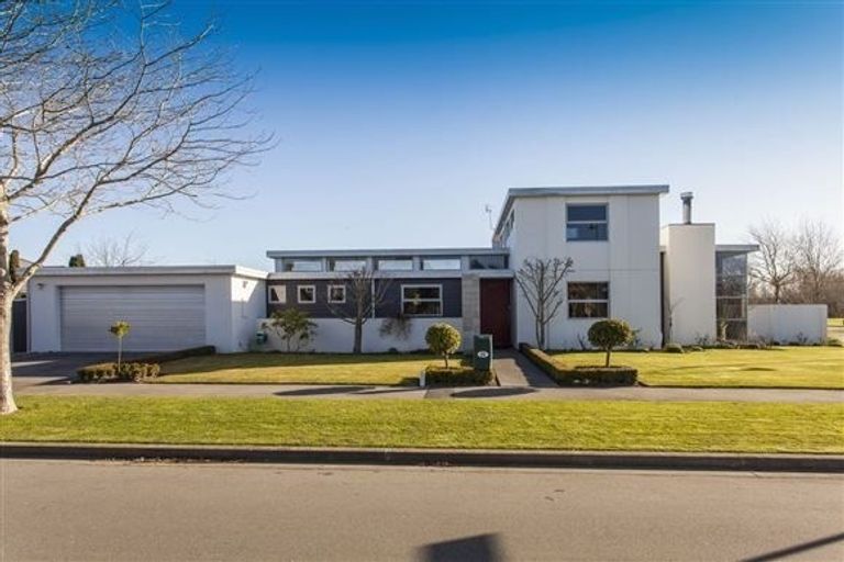 Photo of property in 41 Riverwood Boulevard, Redwood, Christchurch, 8051