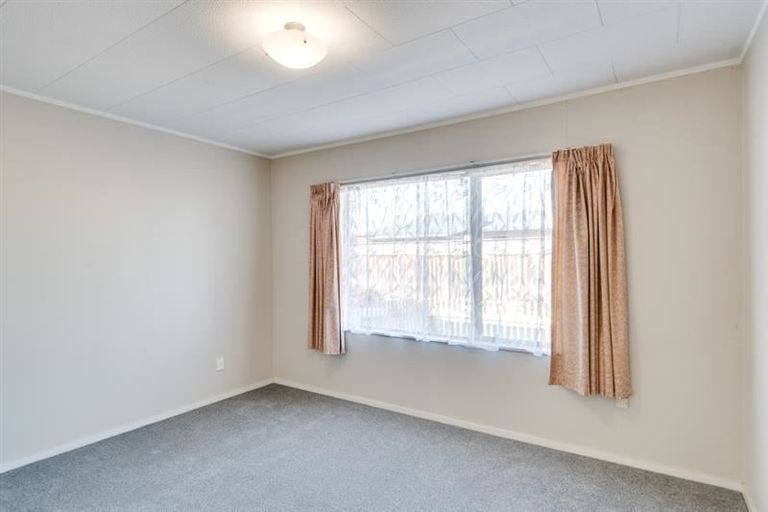Photo of property in 125 Auckland Road, Greenmeadows, Napier, 4112