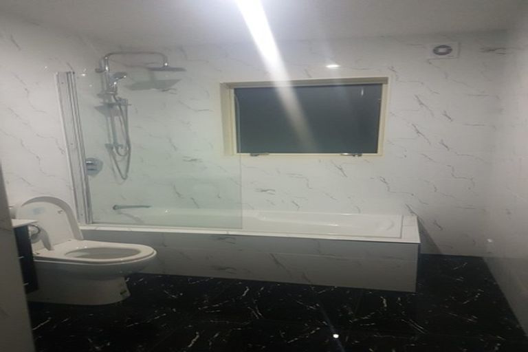 Photo of property in 139 Redoubt Road, Goodwood Heights, Auckland, 2105