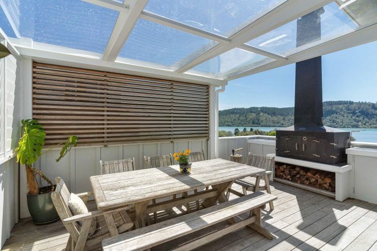 Photo of property in 139 Bruce Wallace Place, Whangamata, 3620