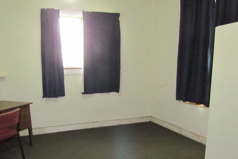 Photo of property in 5 Hyde Street, North Dunedin, Dunedin, 9016