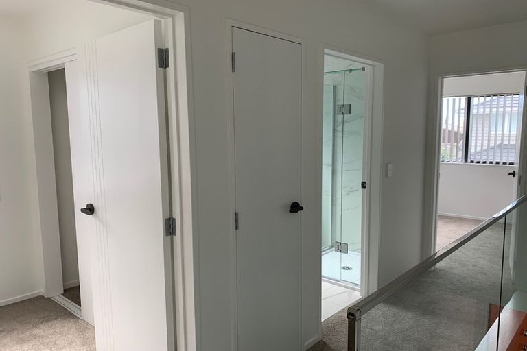 Photo of property in 94d Bay Street, Red Beach, 0932