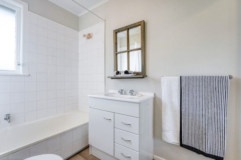 Photo of property in 5/43 Stanley Avenue, Milford, Auckland, 0620