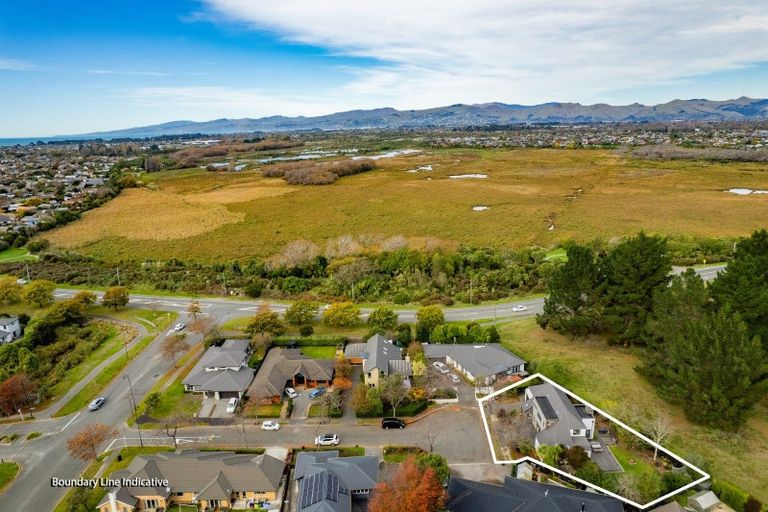 Photo of property in 9 Tanu Place, Parklands, Christchurch, 8083