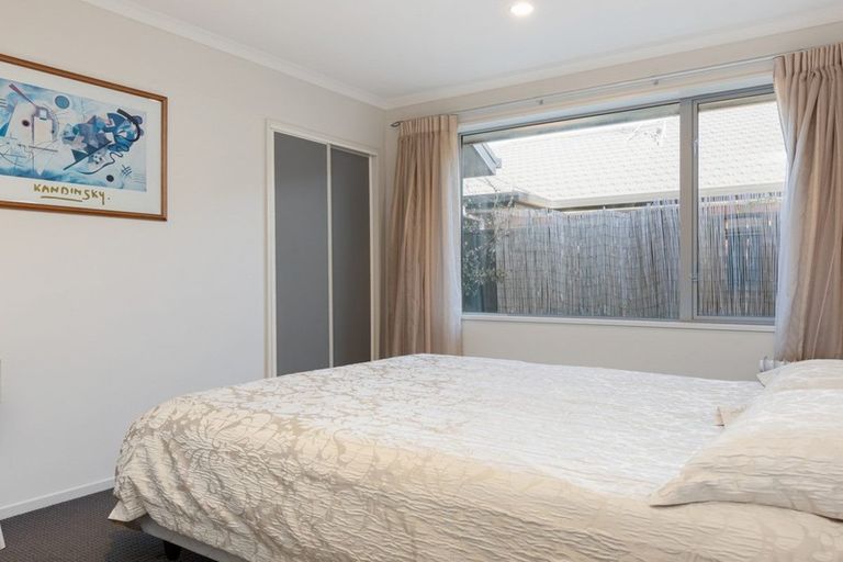 Photo of property in 33 Magnolia Drive, Springlands, Blenheim, 7201