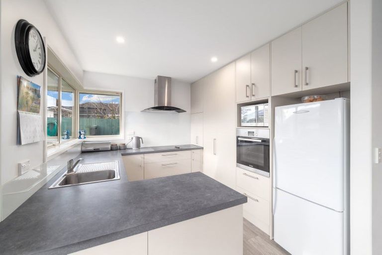 Photo of property in 3 Orca Lane, Parklands, Christchurch, 8083