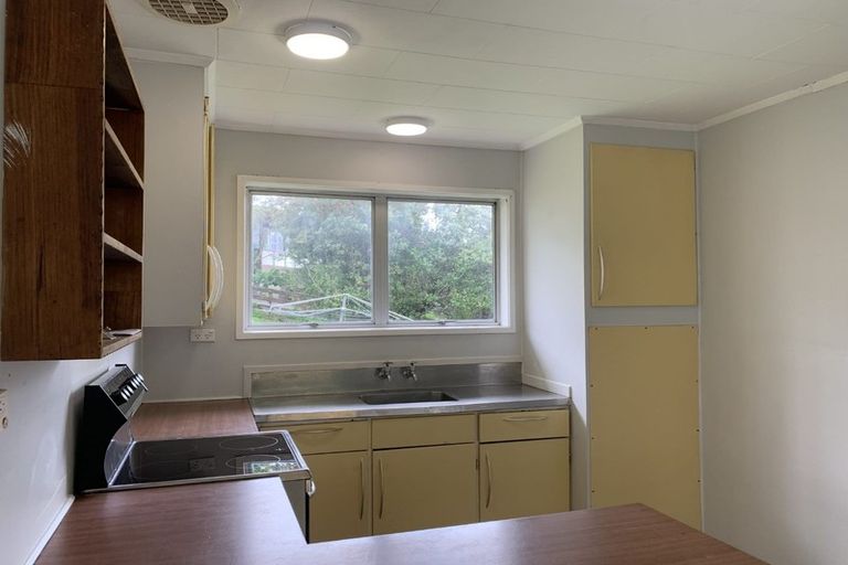 Photo of property in 30 Keegan Drive, Massey, Auckland, 0614