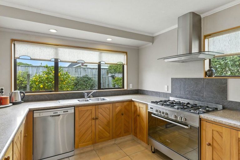 Photo of property in 48 Kapiti Road, Paraparaumu, 5032
