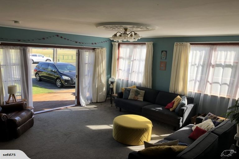 Photo of property in 43 Marlborough Street, Feilding, 4702