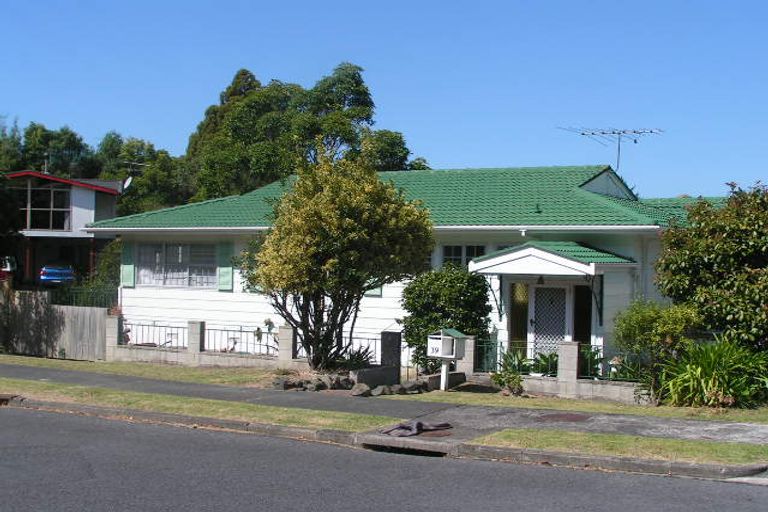 Photo of property in 39 Ravenwood Drive, Forrest Hill, Auckland, 0620