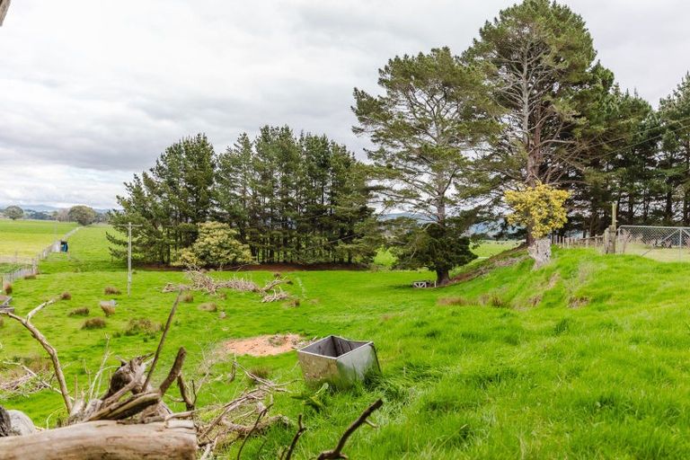 Photo of property in 80674 Masterton Road, Woodville, 4999