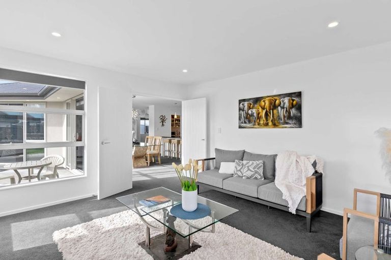 Photo of property in 32 Sutherland Drive, Kaiapoi, 7630