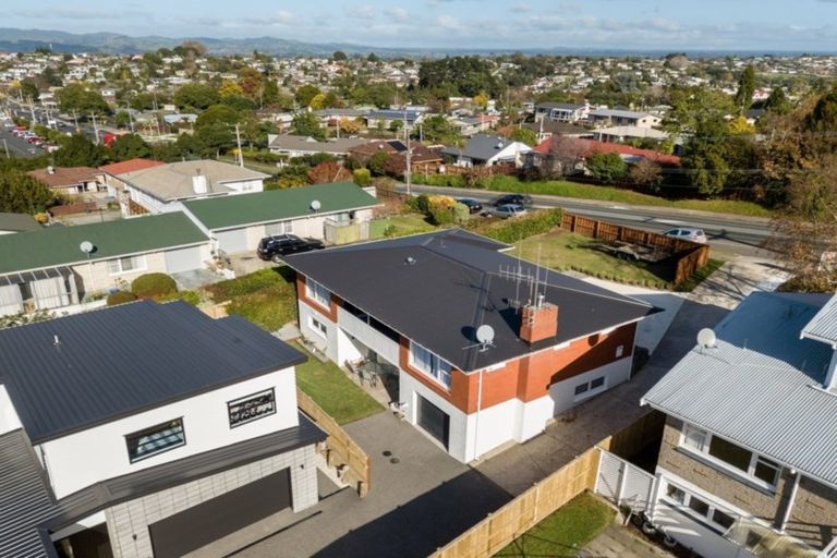 Photo of property in 121 Bellevue Road, Brookfield, Tauranga, 3110