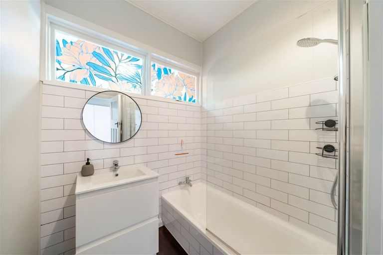 Photo of property in 69 Pine Avenue, Ebdentown, Upper Hutt, 5018