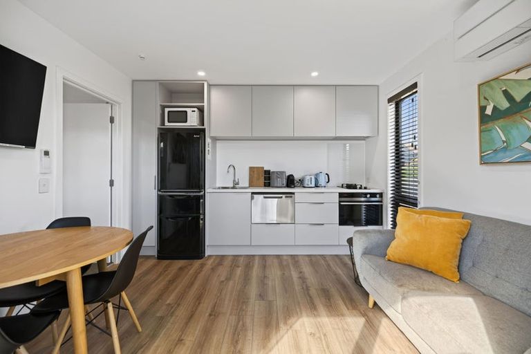 Photo of property in 26 Coopworth Road, Jacks Point, 9371