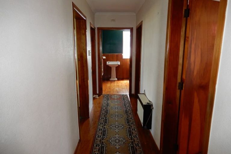 Photo of property in 34 Puriri Street, Hawera, 4610