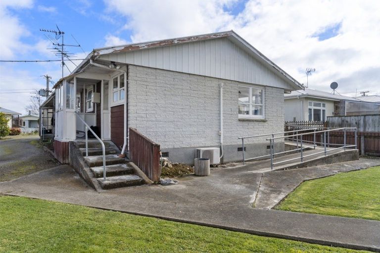 Photo of property in 4/6 Raglan Street, Lansdowne, Masterton, 5810
