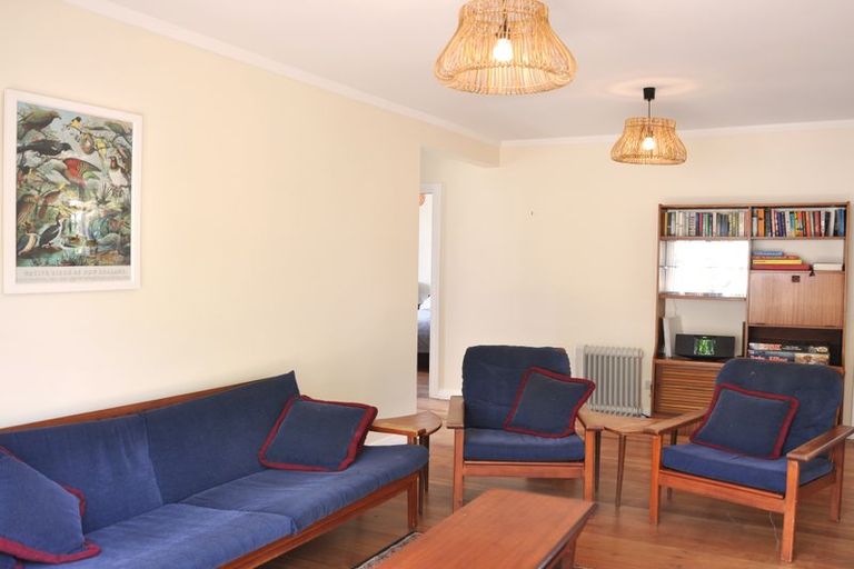 Photo of property in 23 Cumberland Street, Leigh, 0985