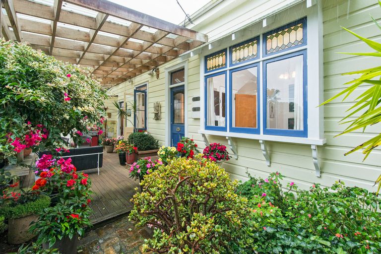 Photo of property in 9 Brentwood Avenue, Mount Eden, Auckland, 1024