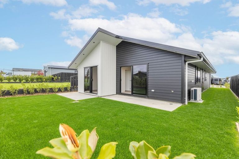 Photo of property in 12 Kotuku Way, Te Kauwhata, 3710