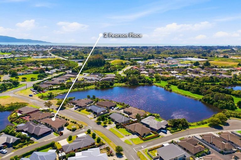 Photo of property in 2 Pearson Place, Paraparaumu, 5032