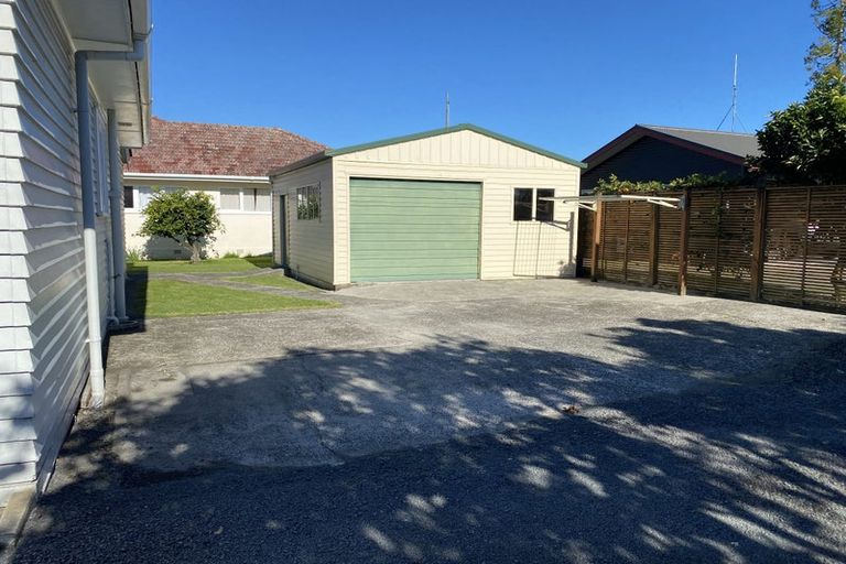 Photo of property in 33 Galloway Street, Hamilton East, Hamilton, 3216