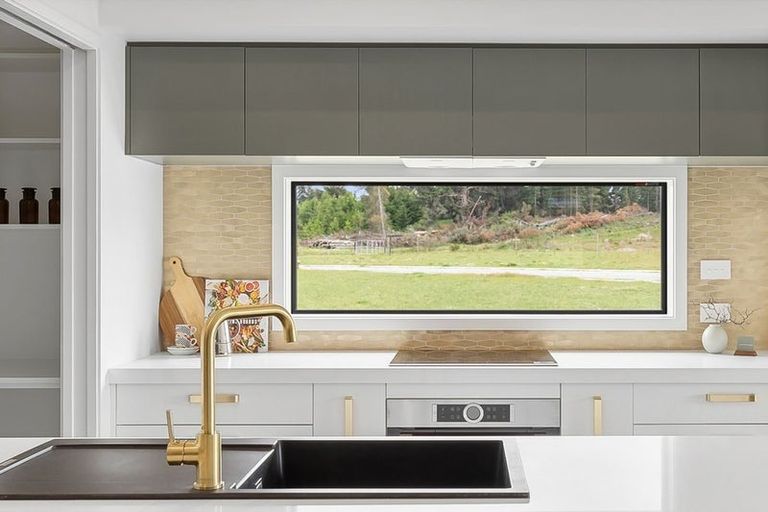 Photo of property in 12 Moonstone Street, Albert Town, Wanaka, 9305