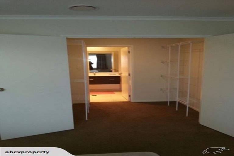 Photo of property in 22 Station Street, Hobsonville, Auckland, 0616