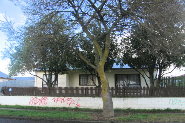 Photo of property in 35 Ramsey Crescent, Flaxmere, Hastings, 4120