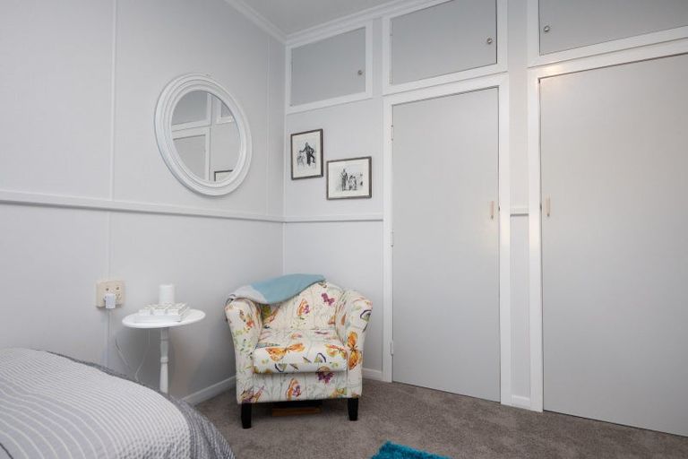 Photo of property in 658 Roberts Line, Kelvin Grove, Palmerston North, 4470