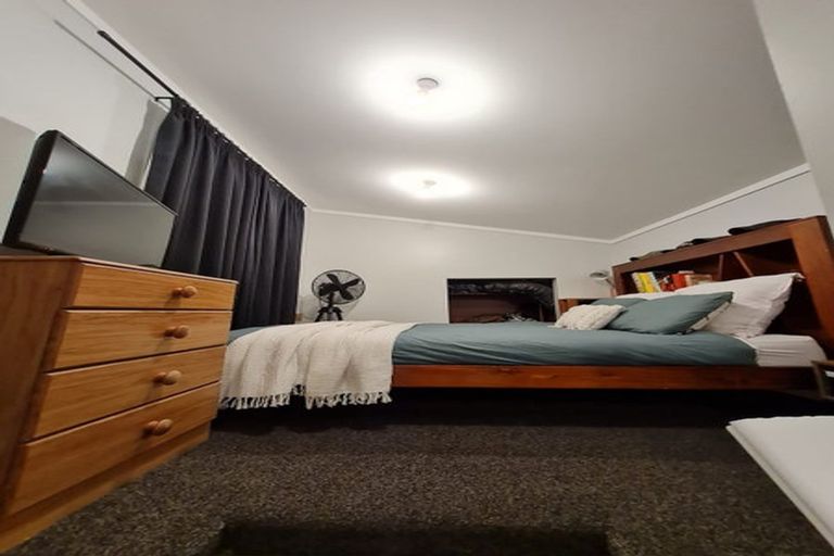 Photo of property in 53 Beaumaris Crescent, Ascot Park, Porirua, 5024