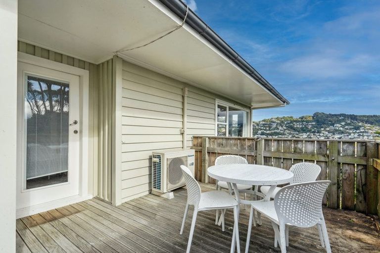 Photo of property in 16a Tirangi Road, Rongotai, Wellington, 6022