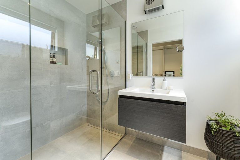 Photo of property in 5a Glenelg Lane, Jacks Point, 9371