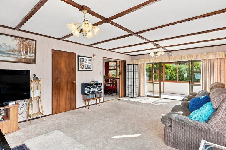 Photo of property in 99 Glenross Street, Glenross, Dunedin, 9011