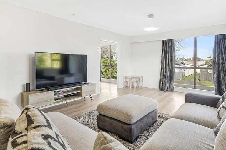 Photo of property in 54 Morrow Avenue, St Andrews, Hamilton, 3200