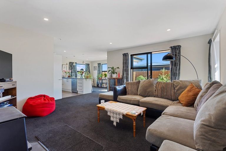 Photo of property in 10 Ruru Place, Oxford, 7430