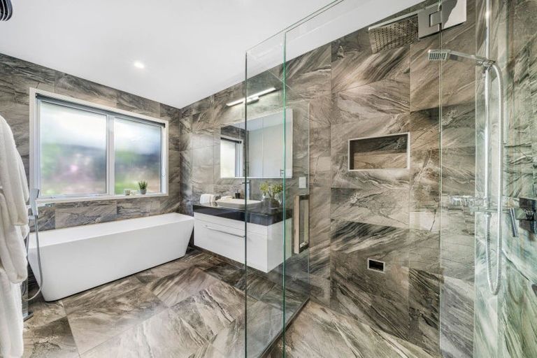 Photo of property in 6 Pheasant Lane, Waimauku, 0812