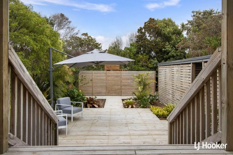 Photo of property in 44 Hillview Road, Waihi Beach, 3611