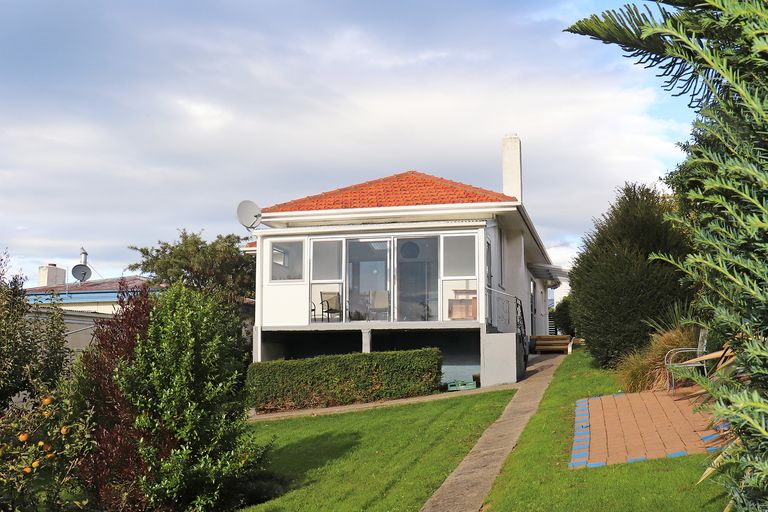 Photo of property in 28 Forth Street, Oamaru North, Oamaru, 9400