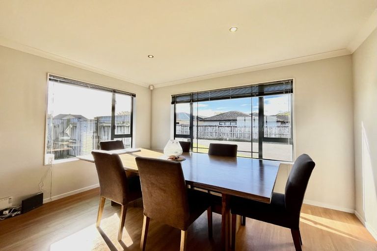 Photo of property in 20 Kelso Grove, Kelson, Lower Hutt, 5010