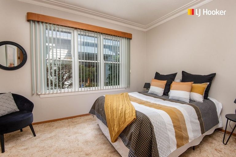 Photo of property in 57 Hargest Crescent, Saint Kilda, Dunedin, 9012