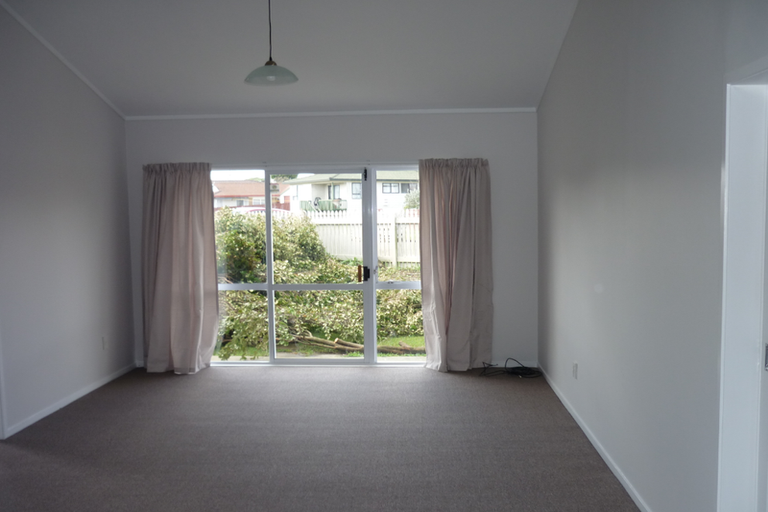 Photo of property in 26 Childers Road, Ranui, Auckland, 0612