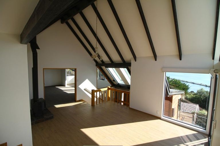 Photo of property in 54 Balmoral Lane, Redcliffs, Christchurch, 8081